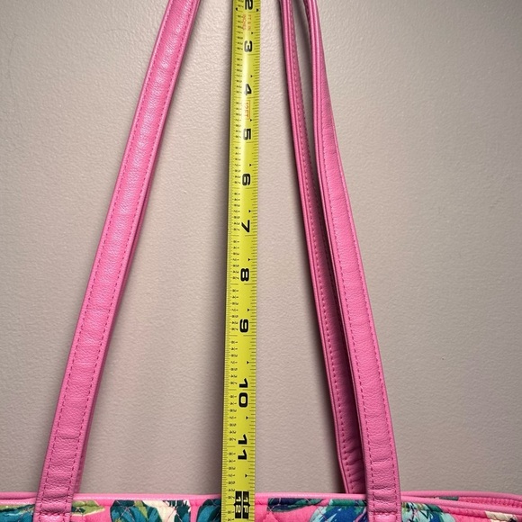 Vera Bradley Small Trimmed Vera Bag in Tropical Paradise _ Pink Teal Palm Trees - Picture 14 of 15